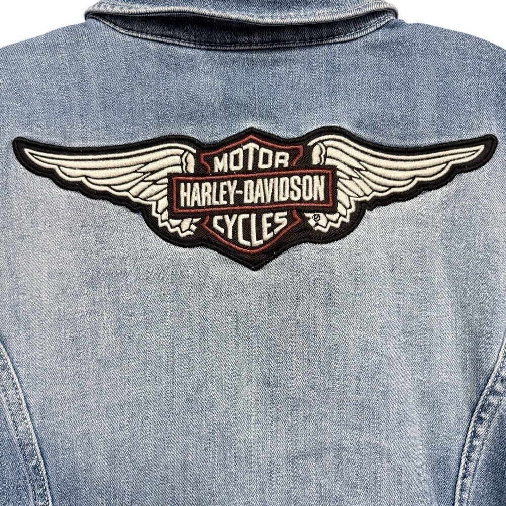 Harley Davidson Women's Denim Trucker Jacket Size Large Pockets Embroidery Patch - Picture 4 of 9